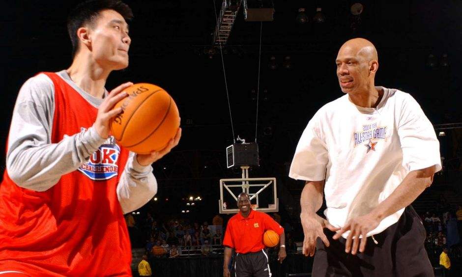 为什么nba没有天钩(都是独门绝技，为何NBA球员喜欢学梦幻脚步，却没有人学天勾？)