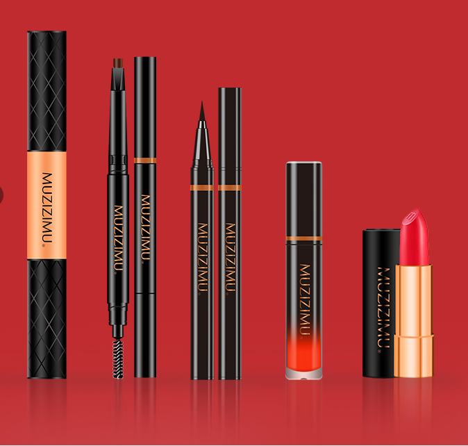 毕业季心机妆 助攻大合影中的你颜值飙升