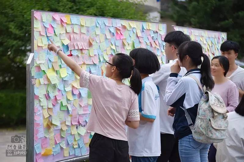 2017高考必胜！为上犹中学的学子们加油！