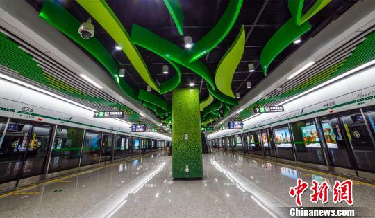 成都地铁4号线二期6月2日正式开通试运营
