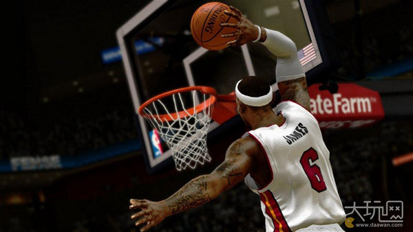 2k14哪个模式可以玩cba(电视游戏推荐：NBA、CBA大热 下一个篮球明星就是你)