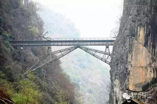 一直往南方开，来到云南屏边，看不完的风景，吃不完的美食！