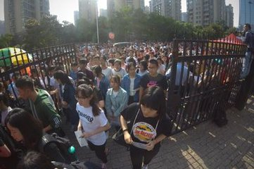 热点进高考？共享单车话题成2017高考作文题关键词