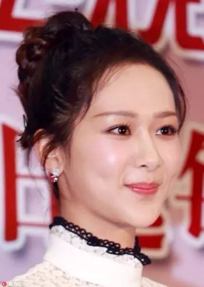 杨紫李小璐被说网红脸都是“MO型唇”惹的祸（唇妆改变脸型？）