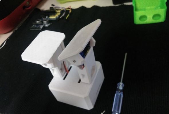 会跳太空步的萌嘎舞两个小时就能制作的DIY机器人