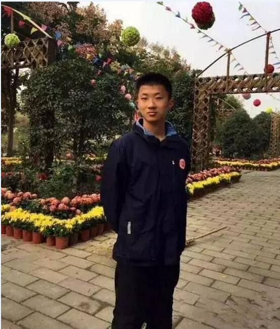 江苏13市7市文理状元全来自当地同一个学校！徐州、南通的女状元看着那么养眼！