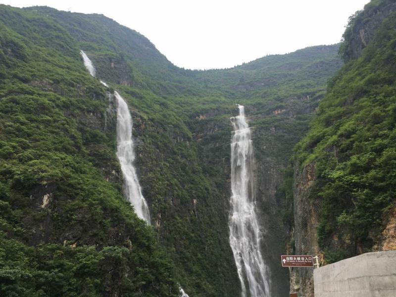 明天 央视新闻频道将再次直播巫山美景