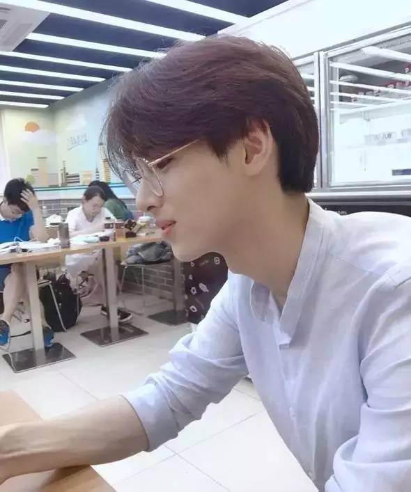 最帅高考状元出炉！这些95后学霸的世界，我们不懂