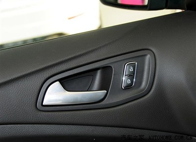 新手推荐：这十三条高速驾驶时的注意事项，老司机们都懂！