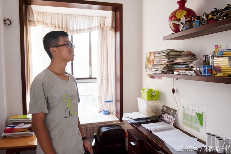 独家探访我县高考文理科第一名，谈起成功的秘诀，两人均表示……