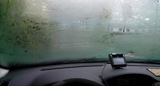 新手推荐：这十三条高速驾驶时的注意事项，老司机们都懂！