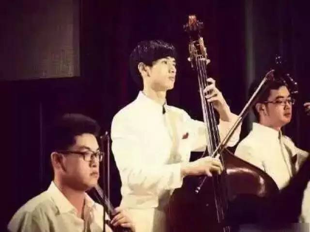 最帅高考状元出炉！这些95后学霸的世界，我们不懂