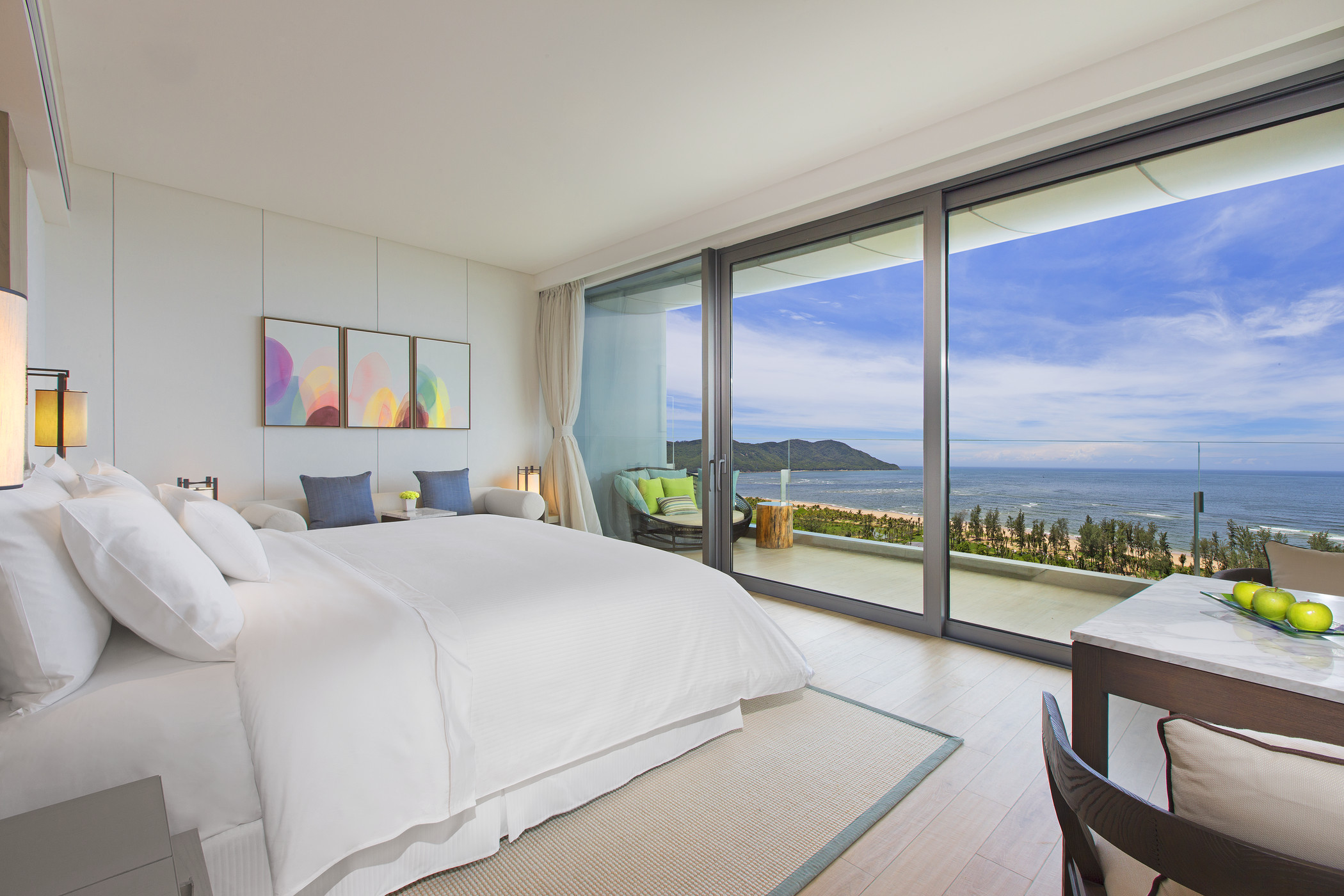 海南流行搞旅游 房产 大家玩的痛快,赚的开心!