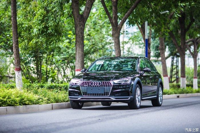 40万放弃奔驰C旅 选择灯厂奥迪A4 allroad 中控完美油耗烧钱