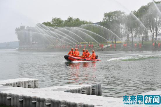 实战！北京水陆空三栖演练暴雨防汛抢险