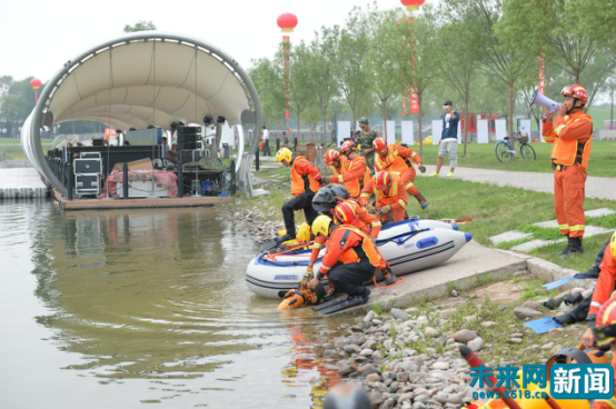 实战！北京水陆空三栖演练暴雨防汛抢险