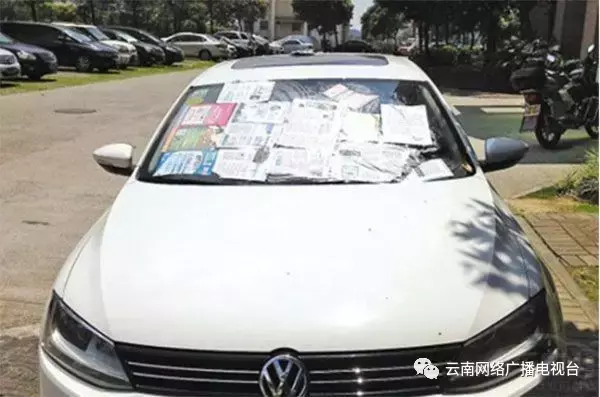 一夜之间20辆车被砸！小编用亲身经历提示各位车主们：停放爱车时这几点一定得注意