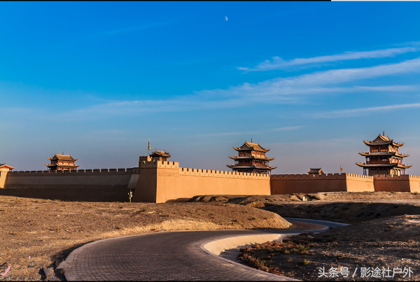 嘉峪关旅游攻略详细_嘉峪关嘉峪关旅游路线