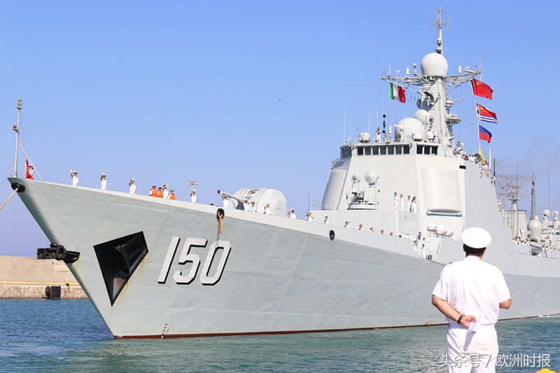 吉布提足球队(“全欧了”：中国海军出访意大利 看到军舰华侨华人秒变“迷弟”“迷妹”)