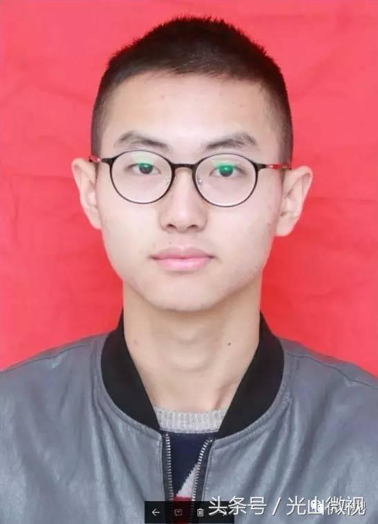 送你一份光山二高录取清华、北大、空军飞行员学子的简历、照片！先睹为快