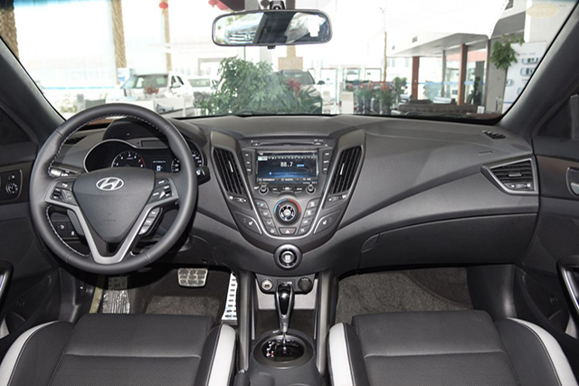 评测Veloster飞思：个性小钢炮