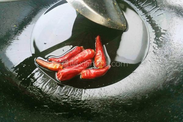 爆炒大头菜怎么炒好吃（手把手教你做爆炒大头菜）