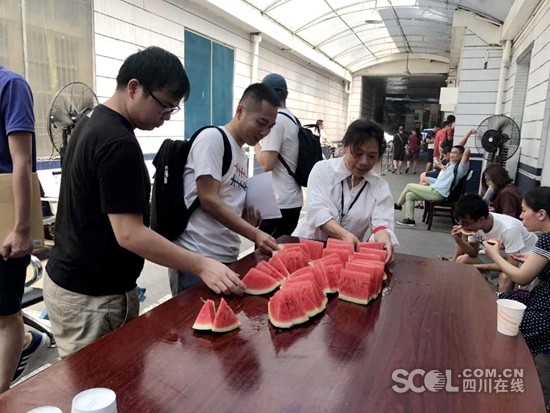 到高新区、天府新区落户的请注意！今日业务号已发完