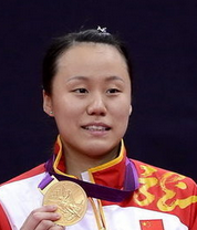 2011年羽毛球世锦赛(回顾2011世锦赛，李宗伟21比23泪洒伦敦)