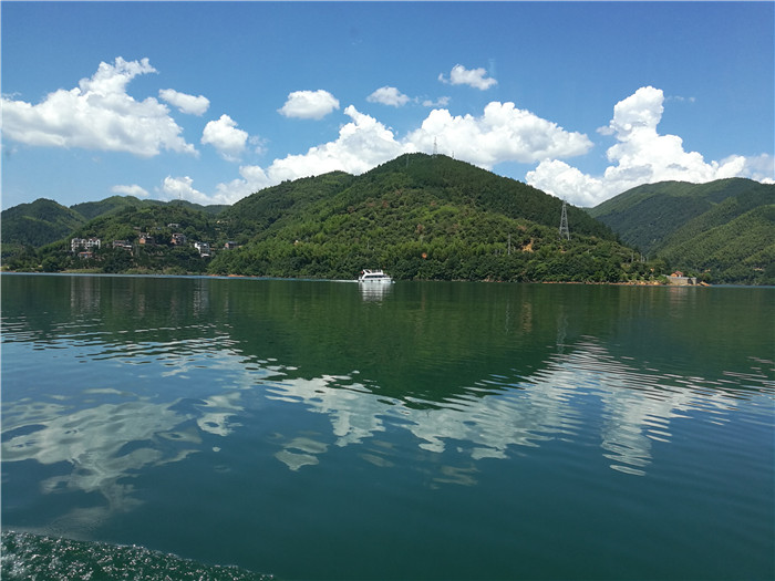 湖泊堪比200个西湖，山村海拔700米！大热天，去浙西衢江康养避暑吧