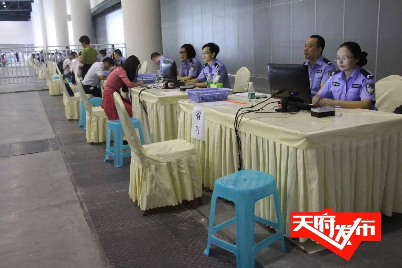 现场播报！“学历入户”办理地址迁移的第一天，5分钟带你熟悉落户流程！