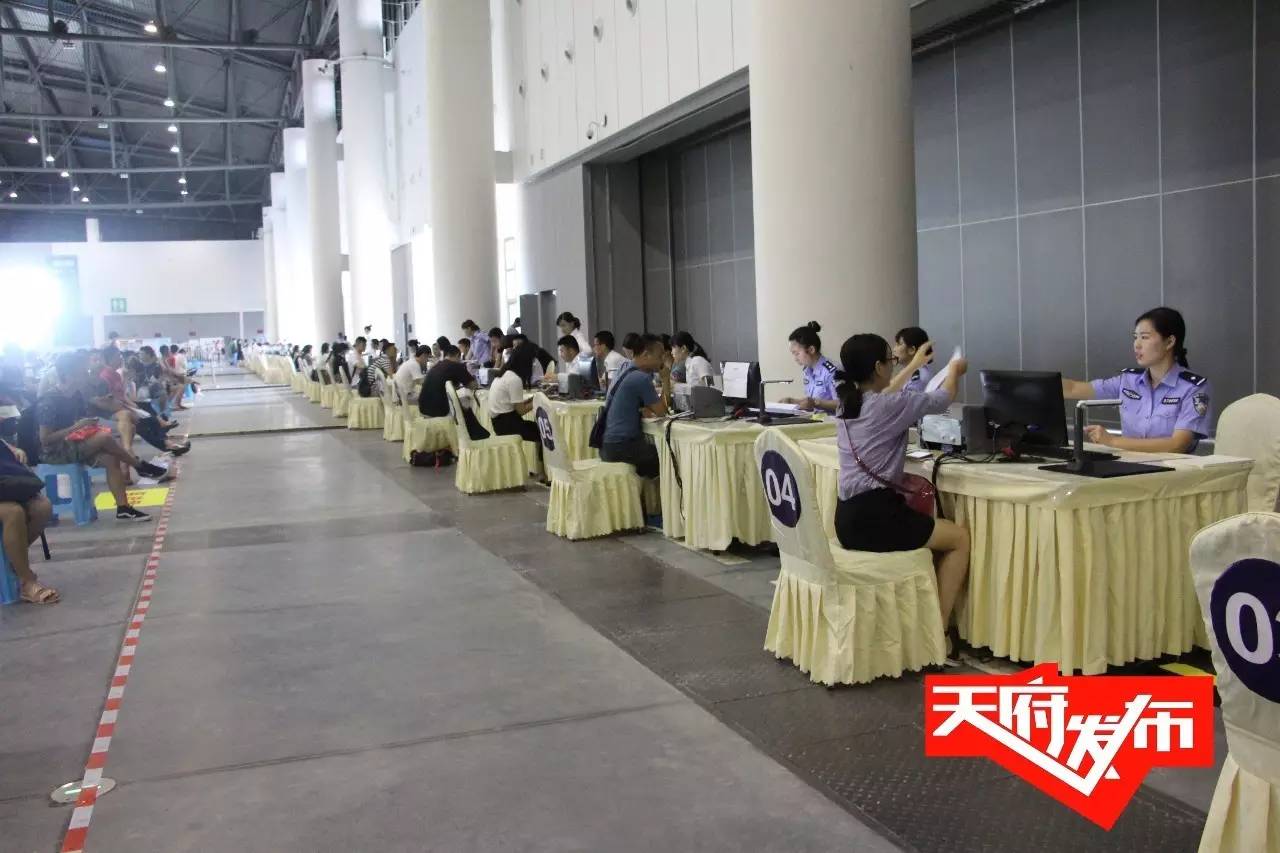 现场播报！“学历入户”办理地址迁移的第一天，5分钟带你熟悉落户流程！