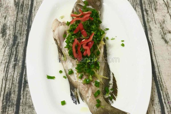 清蒸石斑魚 菜系,清蒸石斑魚的正宗做法