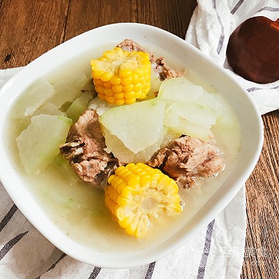 冬瓜玉米排骨湯,冬瓜玉米排骨湯的做法
