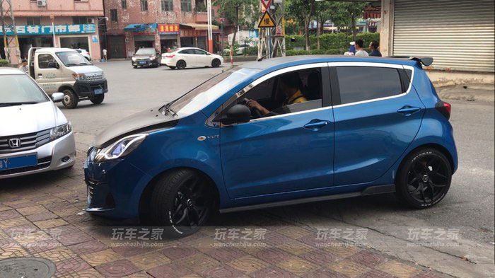 代步小车 长安奔奔1.4l改装外观案例