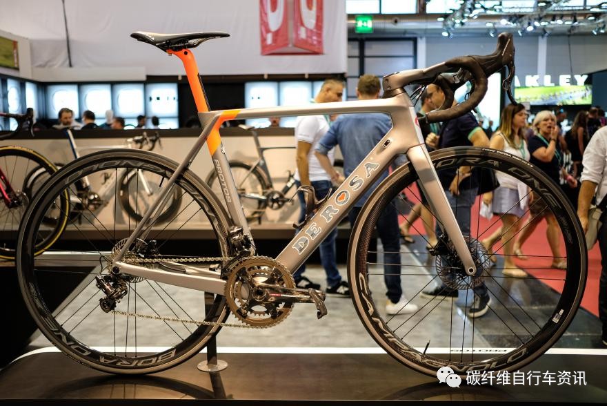 colnago梅花C60多钱(2017欧洲自行车展的 大牌碳纤维公路车)