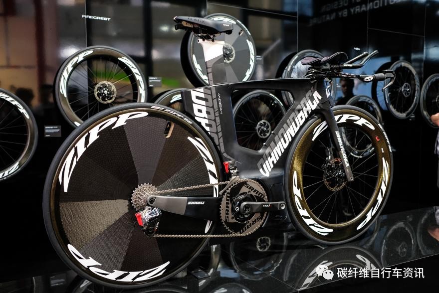 colnago梅花C60多钱(2017欧洲自行车展的 大牌碳纤维公路车)