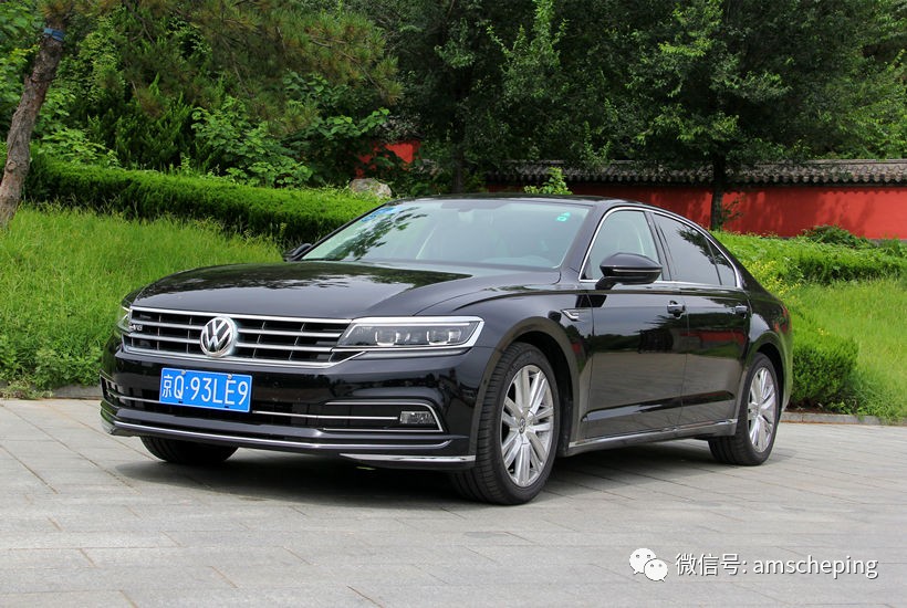 试驾丨34万起的D级车 抢先体验上汽大众2018款辉昂