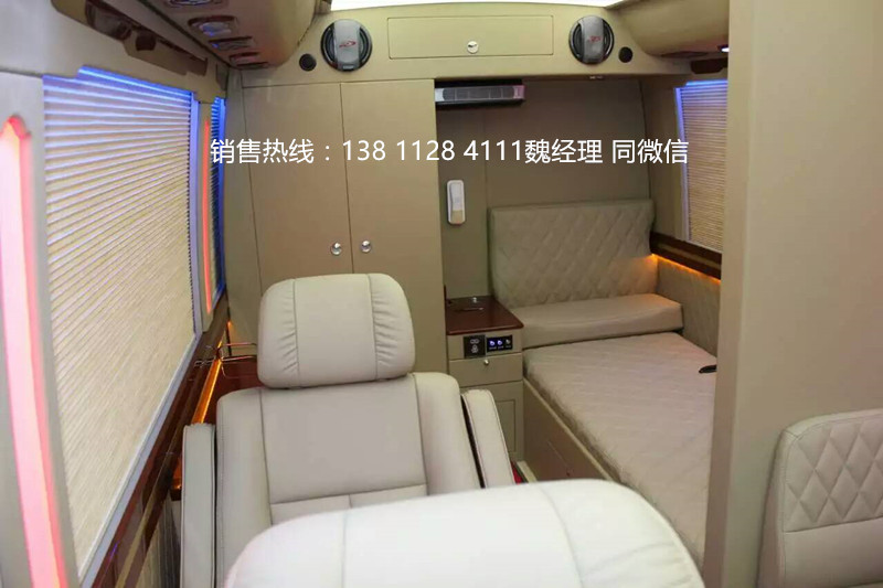 中巴柯斯达改装10座11座高端改装案例