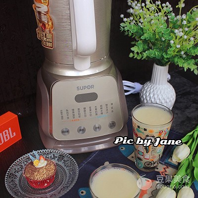 石磨豆?jié){,石磨豆?jié){機(jī)