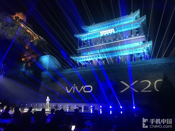 火箭\x20小牛(vivo X20亮相/iPhone 8首发崩盘 新机汇)