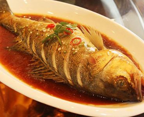 浙米道丨海鲈鱼和淡水鲈鱼 哪个更美味？