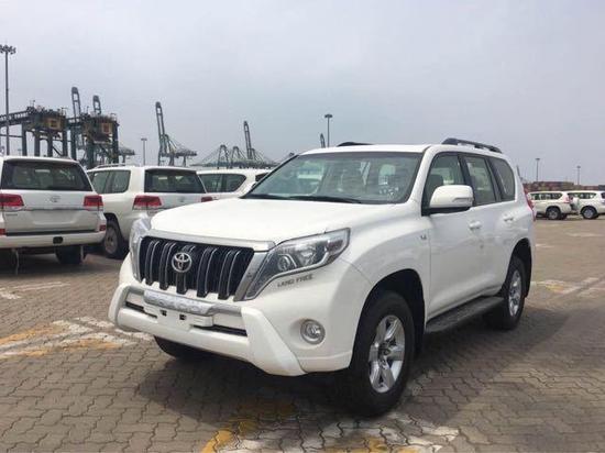 17款霸道4000十月惊喜价 越野性能强劲天津港现车