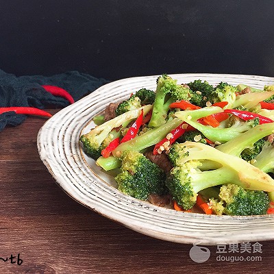 西蘭花炒肉,西蘭花炒肉的做法