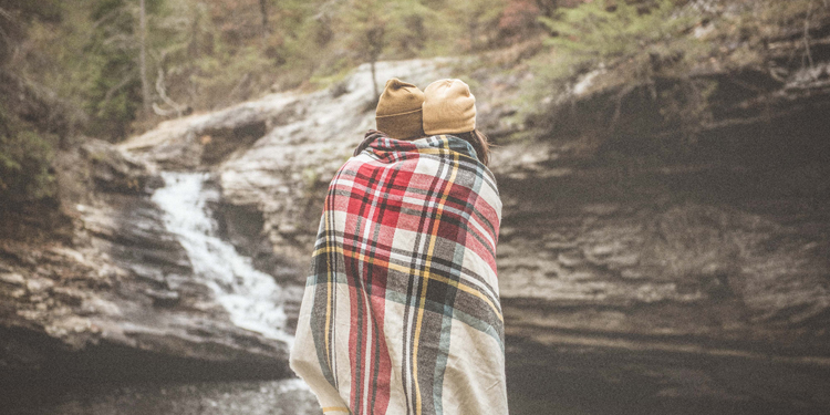 上传全家福说说怎么写 全家福照片配经典句子