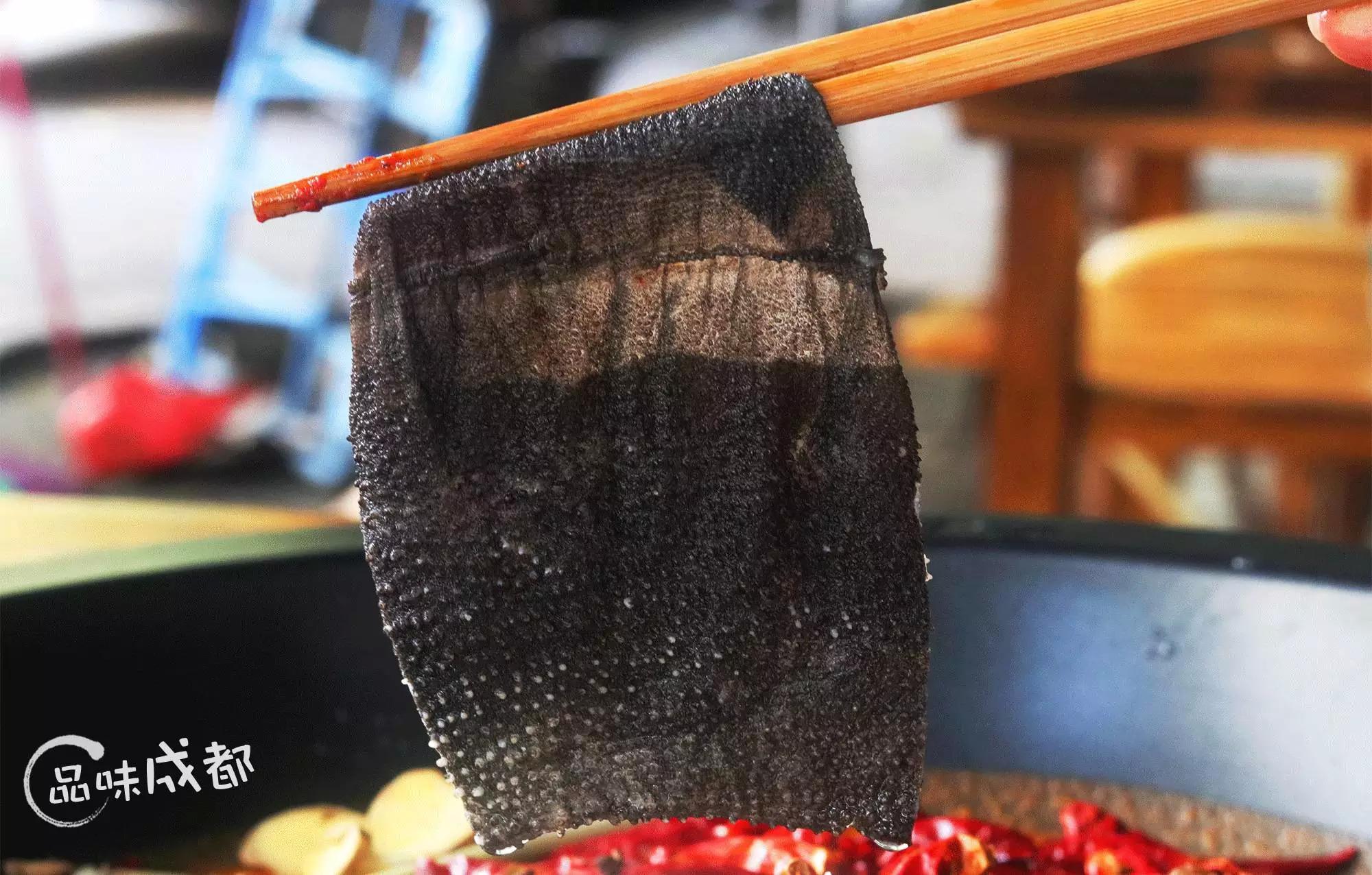 不是熟客带路根本吃不到！这家五星老火锅在水碾河藏得太深！