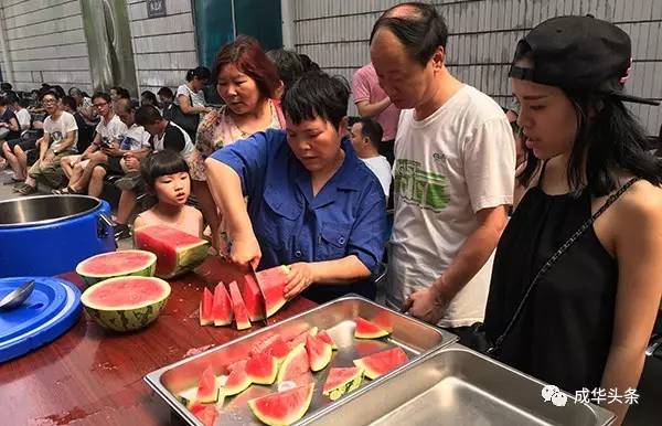 一周落户500余人，成都成华区落户人才和气温一样“火”