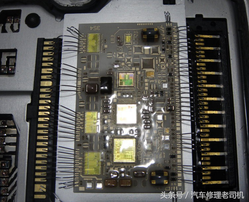 奥迪A6L仪表ESP报警01435——制动压力传感器G201