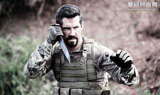 《战狼》中的"老猫"和《战狼2》的"老爹",哪个更有反派boss范儿?