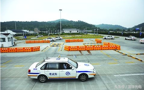 驾考须知：科目二定点爬坡操作步骤与口诀