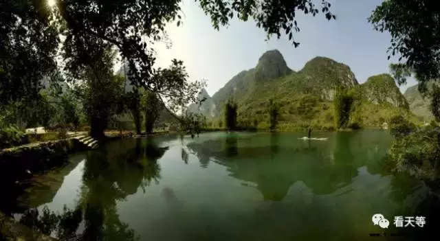 天等这个地方宗族里每一户都有大学生，就连南宁二中校长也出自这里！